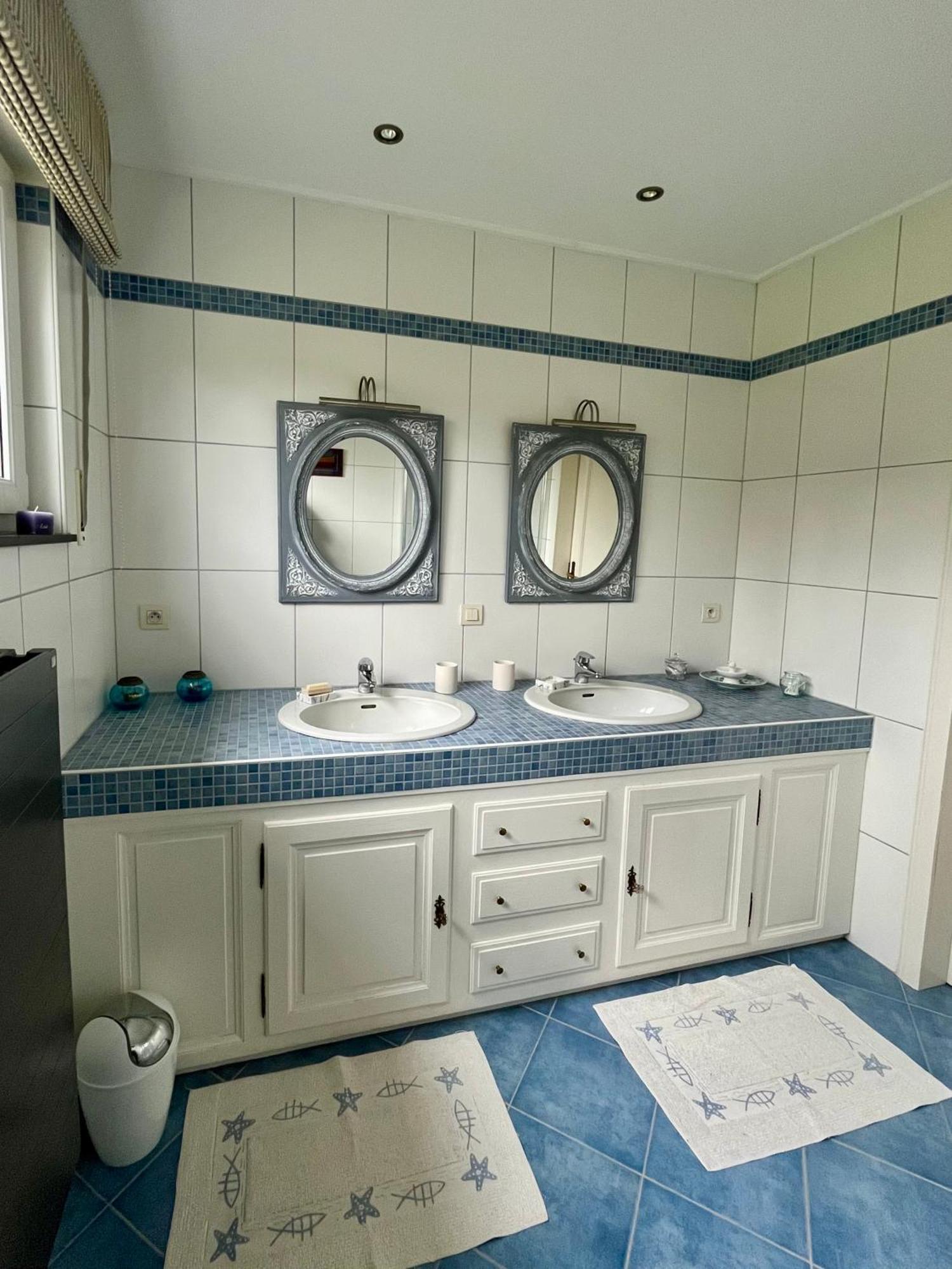 La Borzeux Bed & Breakfast Stavelot Rom bilde